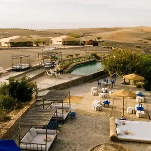 Hotel Caravan By Our Habitas